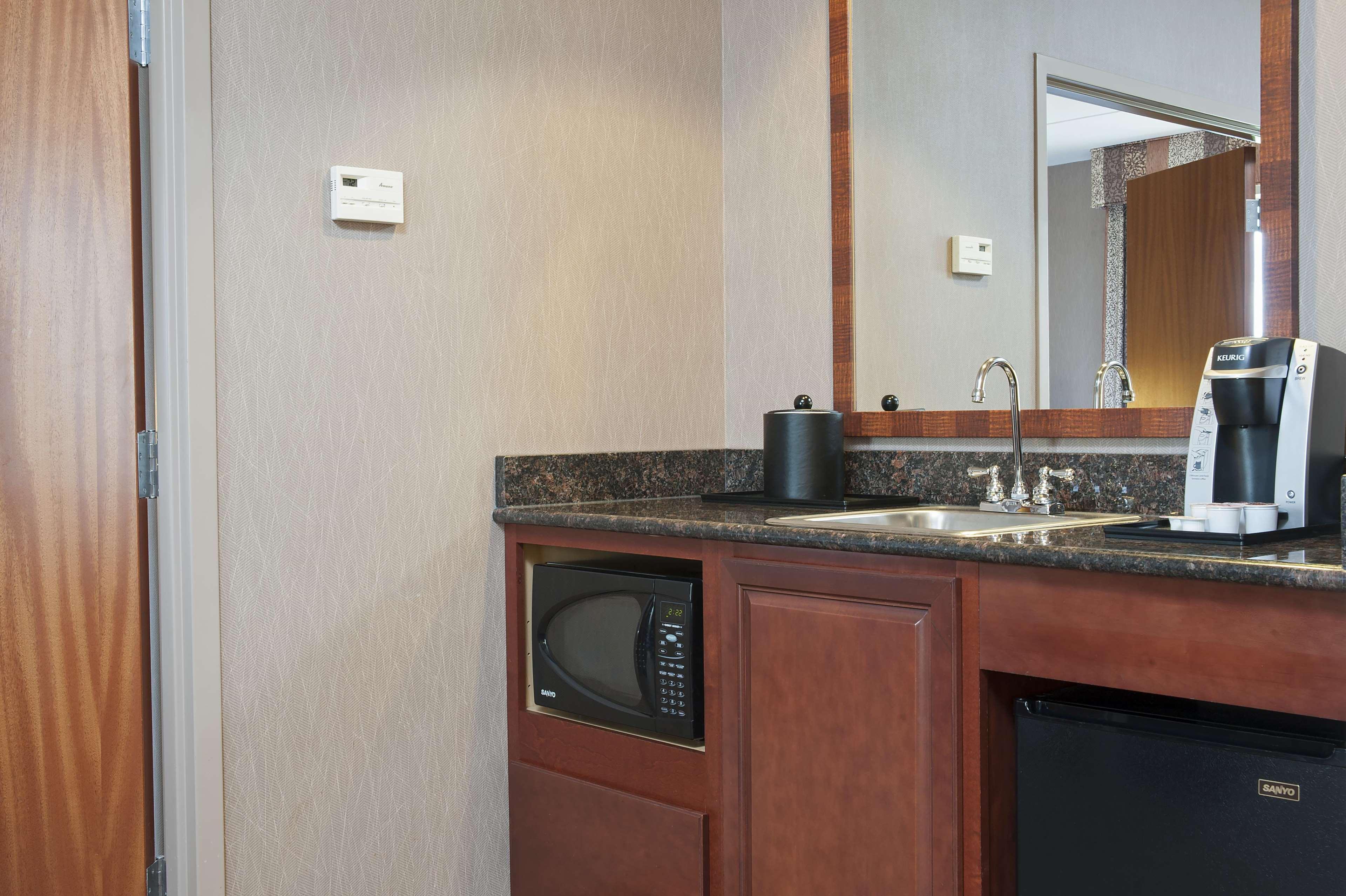 Hilton Garden Inn Indianapolis South/Greenwood Exteriör bild