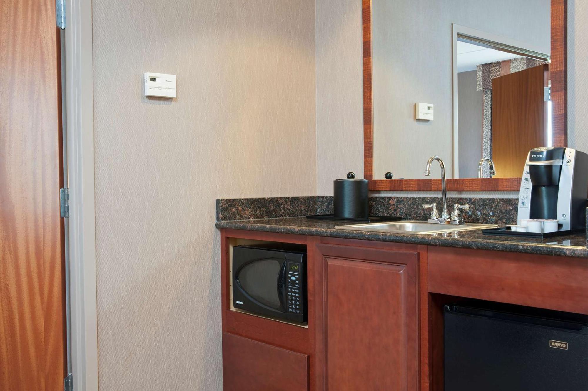 Hilton Garden Inn Indianapolis South/Greenwood Exteriör bild